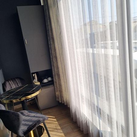 יירבאן Days Hotel מראה חיצוני תמונה