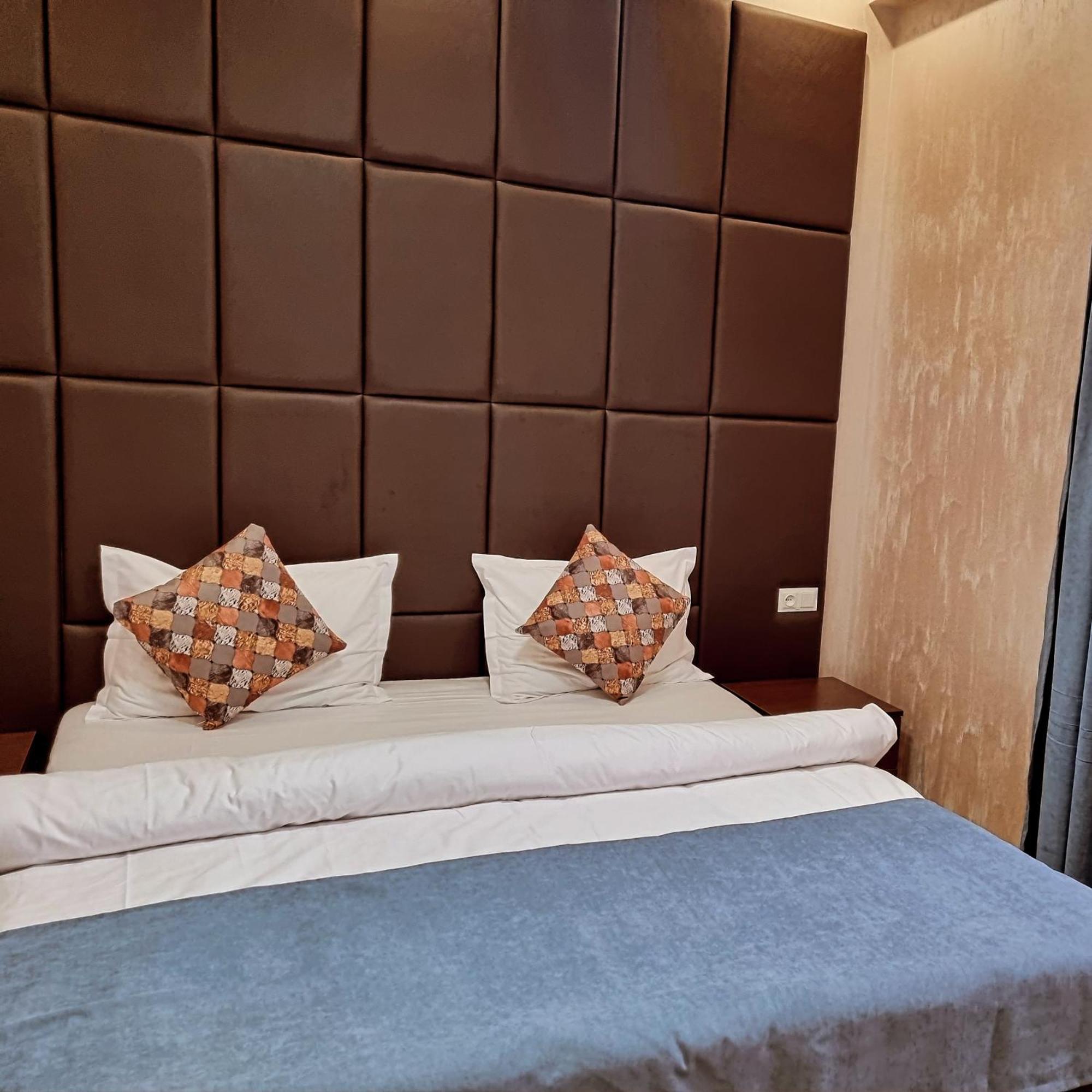 יירבאן Days Hotel מראה חיצוני תמונה